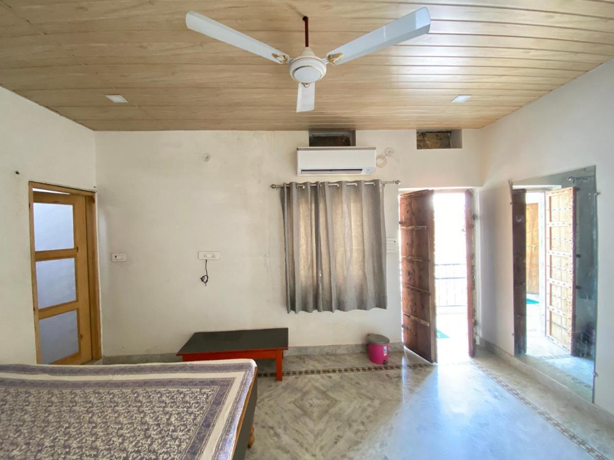 Hotel Buddha Stay بوشكار المظهر الخارجي الصورة